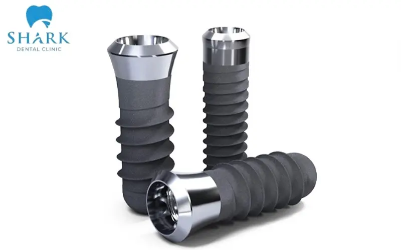 Viêm quanh trụ Implant